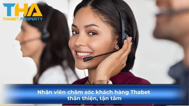 Nhân viên chăm sóc khách hàng Ku88 thân thiện, tận tâm